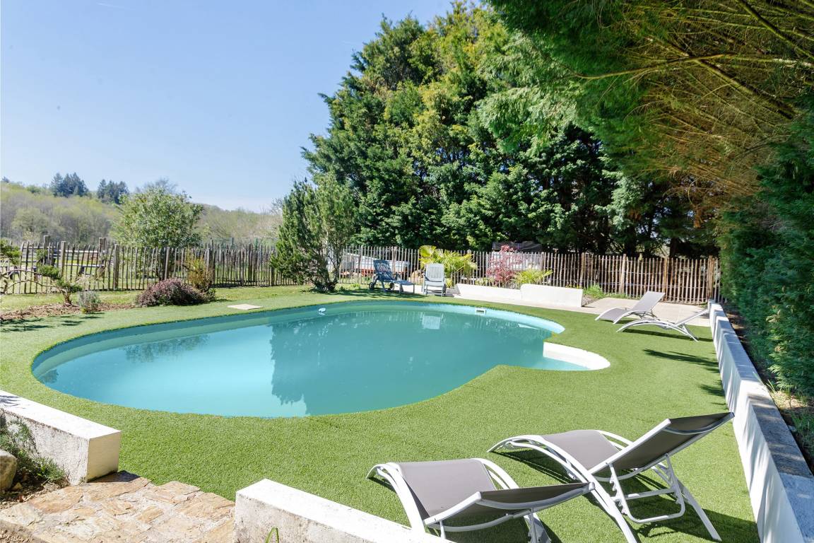 180 M² House ∙ 5 Bedrooms ∙ 12 Guests - Limousin