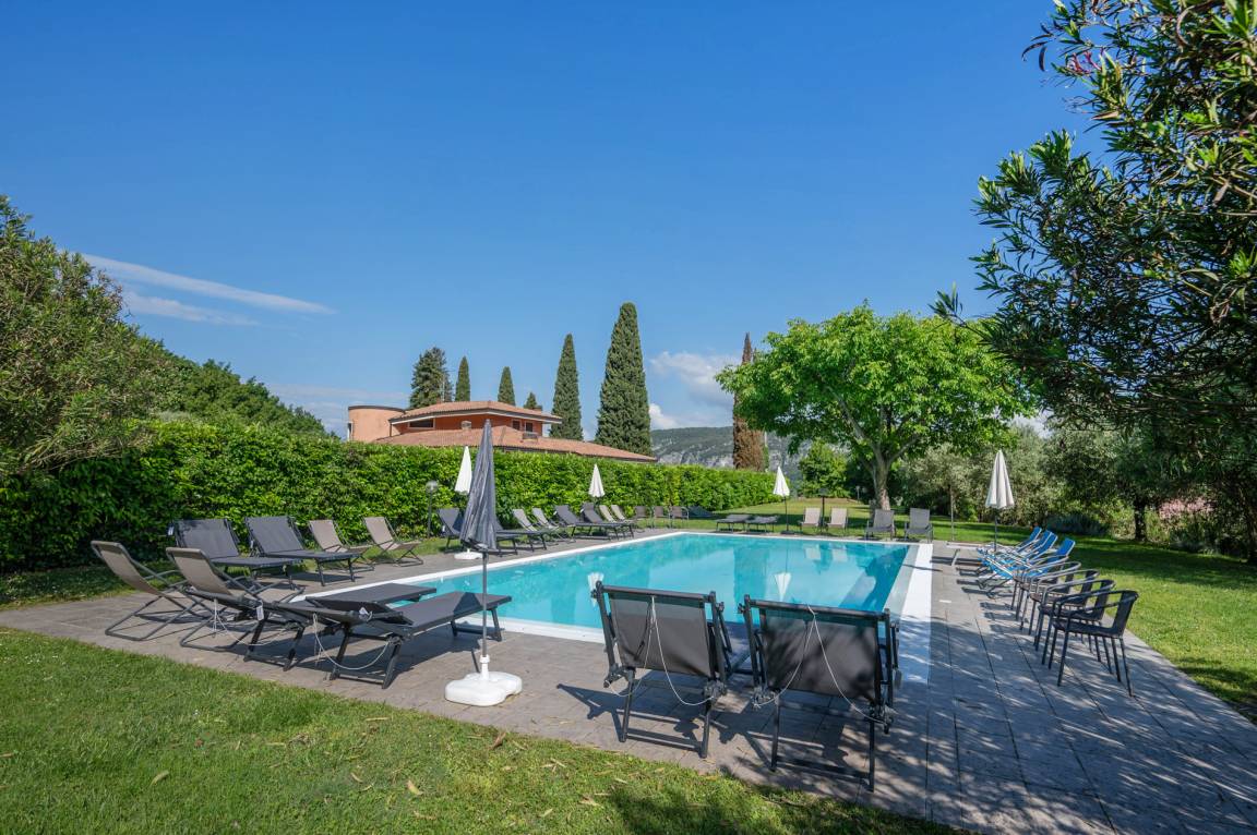 80 M² Appartement ∙ 2 Chambres ∙ 5 Personnes - Garda