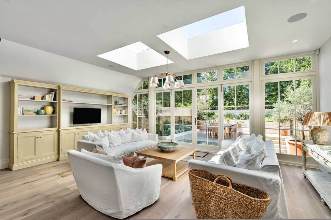 470 M² Apartment ∙ 6 Bedrooms ∙ 12 Guests - Thames Ditton
