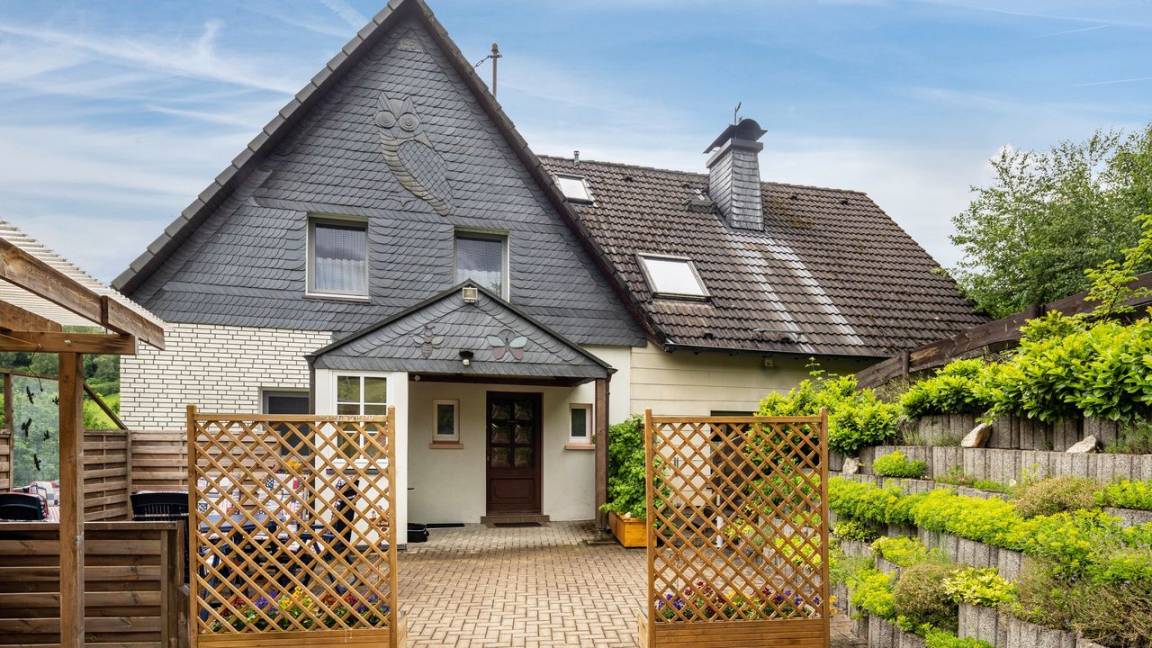 102 M² Casa Vacanza ∙ 3 Camere Da Letto ∙ 5 Ospiti - Meinerzhagen