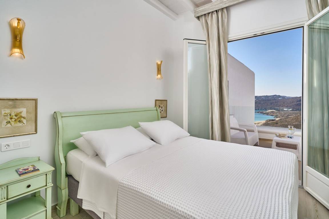 Villa ∙ 2 Bedrooms ∙ 6 Guests - Mykonos Region