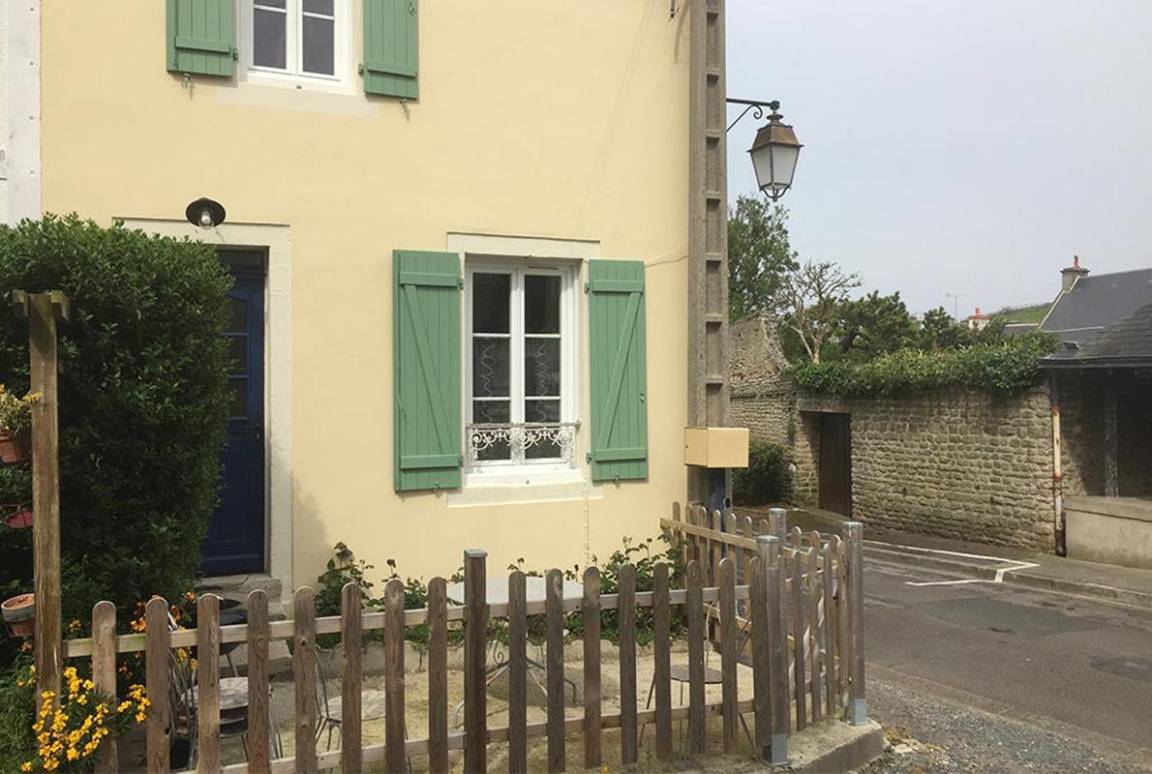 82 m&sup2; G&icirc;te 3 Schlafzimmer 5 G&auml;ste