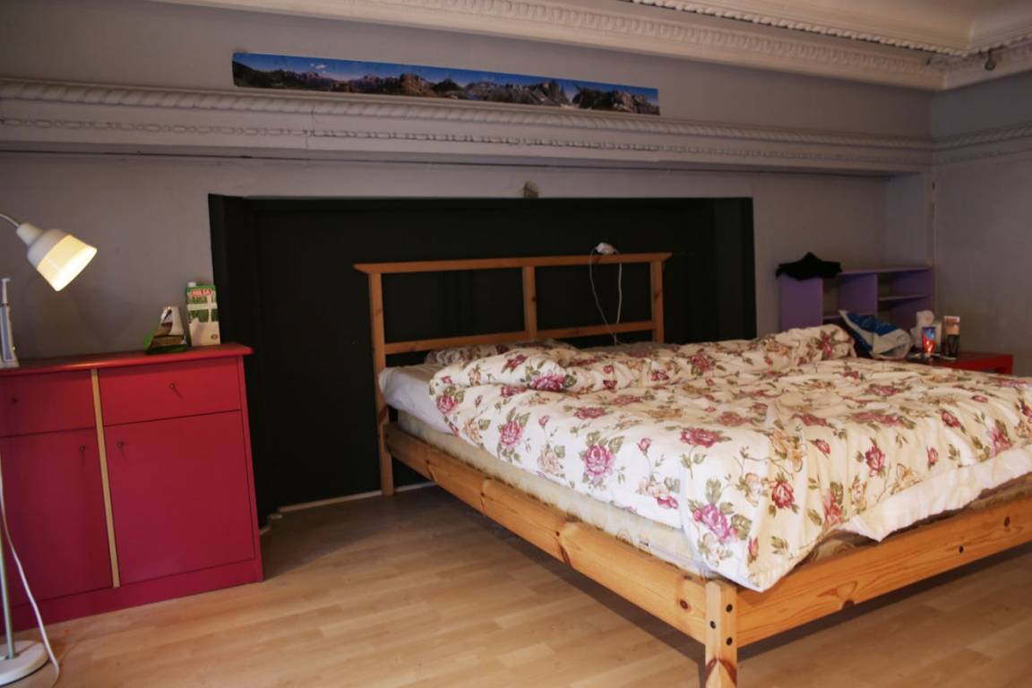Shared Room ∙ 1 Bedroom ∙ 1 Guest - Brussels