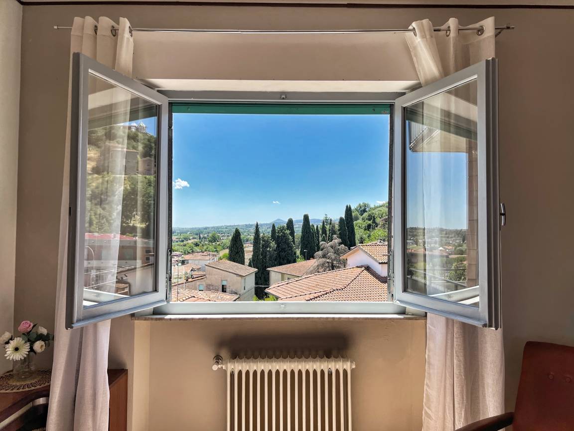 120 M² Apartamento ∙ 2 Habitaciones ∙ 6 Huéspedes - Sinalunga