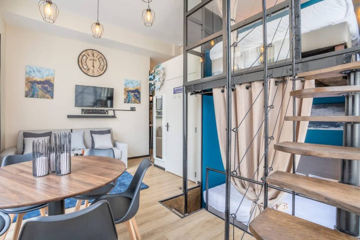 Apartment ∙ 2 Bedrooms ∙ 6 Guests - Marseille