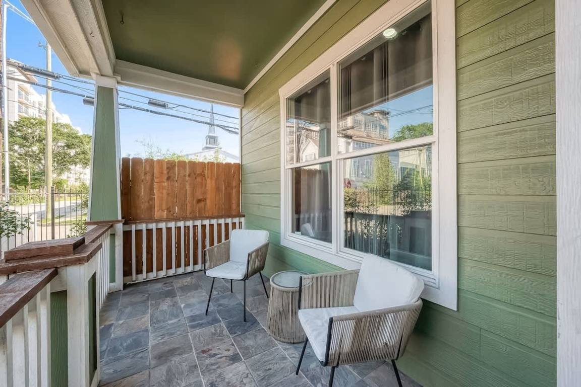 Apartment ∙ 1 Bedroom ∙ 2 Guests - Bellaire, TX