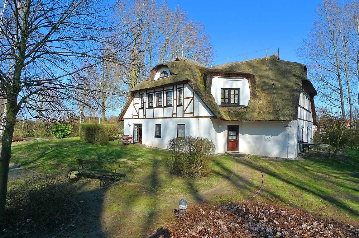 62 M² Ferienwohnung ∙ 2 Schlafzimmer ∙ 4 Gäste - Ahrenshoop
