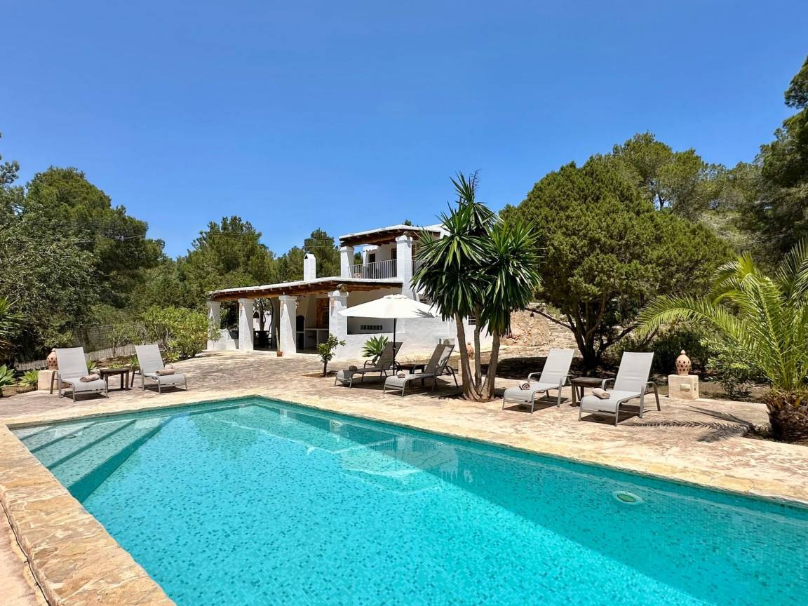 100 M² House ∙ 3 Bedrooms ∙ 5 Guests - Ibiza