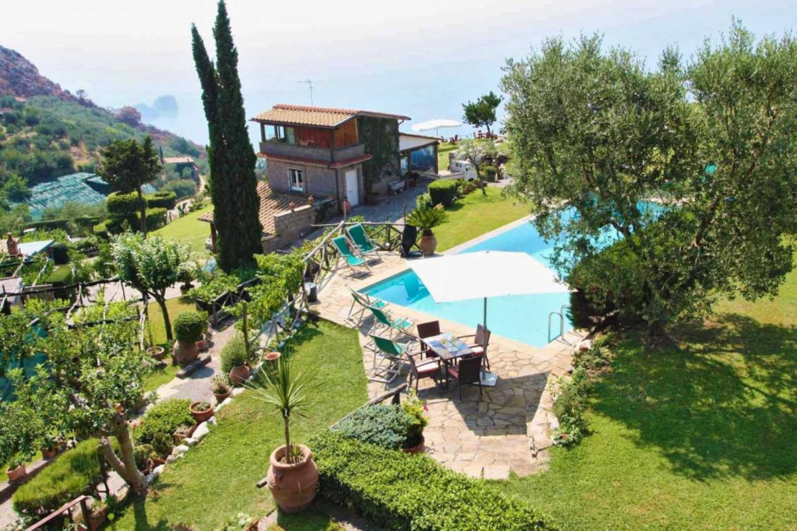 Villa ∙ 14 Chambres ∙ 27 Personnes - Sorrente