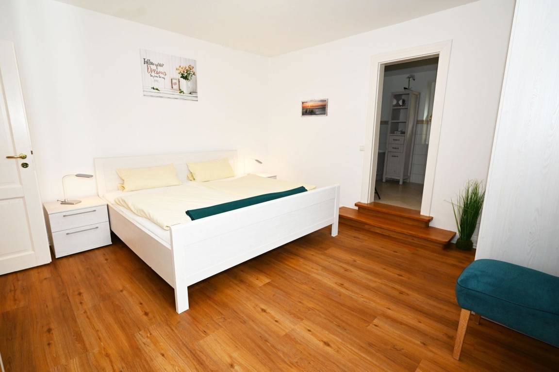229 m² Ferienhaus ∙ 6 Schlafzimmer ∙ 10 Gäste – Bild 18