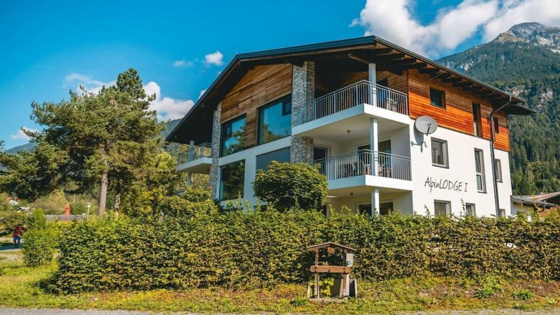 55 M² Ferienhaus ∙ 2 Schlafzimmer ∙ 6 Gäste - Hermagor