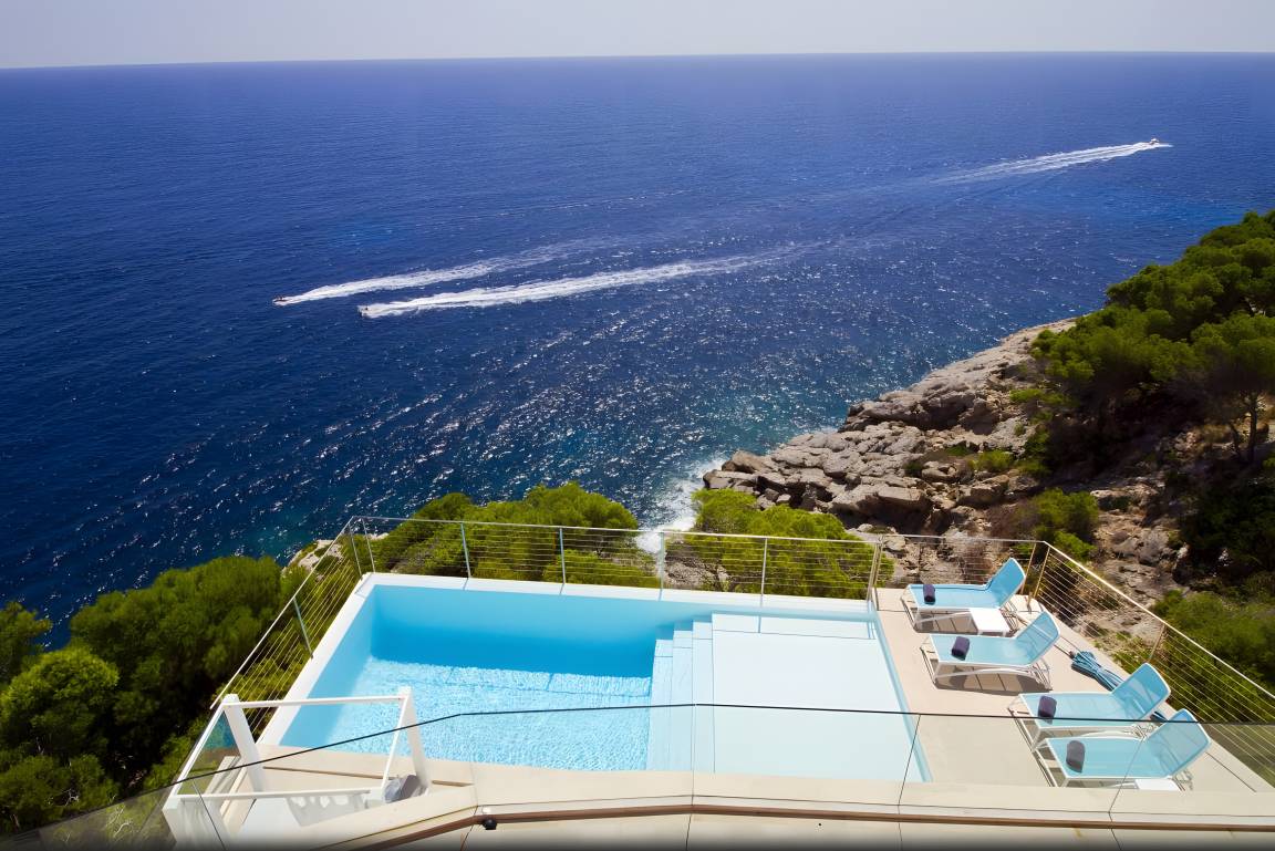 360 M² Villa ∙ 3 Bedrooms ∙ 6 Guests - Cala Ratjada