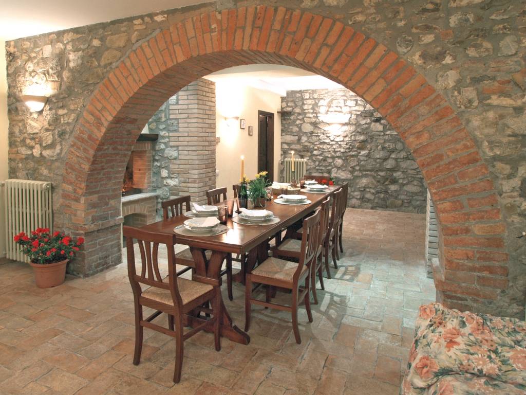 200 M² Casa ∙ 6 Habitaciones ∙ 20 Huéspedes - Orvieto