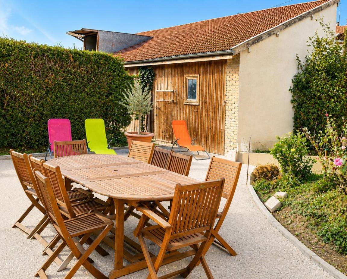 215 m&sup2; G&icirc;te 6 Schlafzimmer 12 G&auml;ste