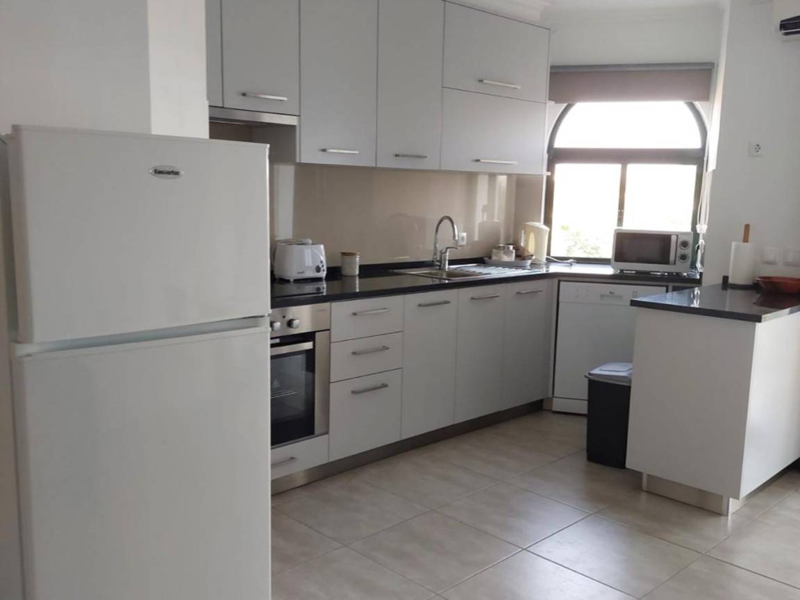 84 M² Apartamento ∙ 1 Quarto ∙ 4 Hóspedes - Alvor