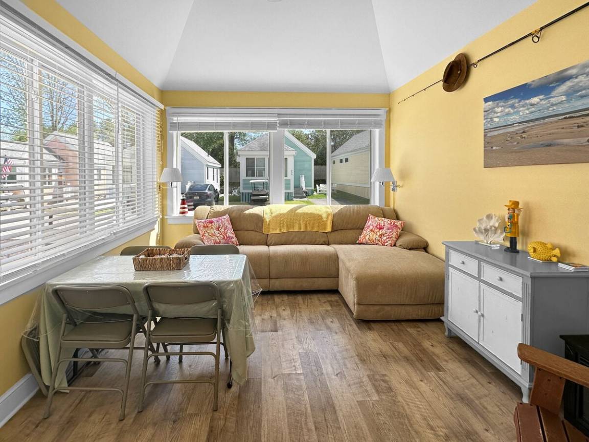 Condo ∙ 2 Bedrooms ∙ 4 Guests - Ogunquit, ME