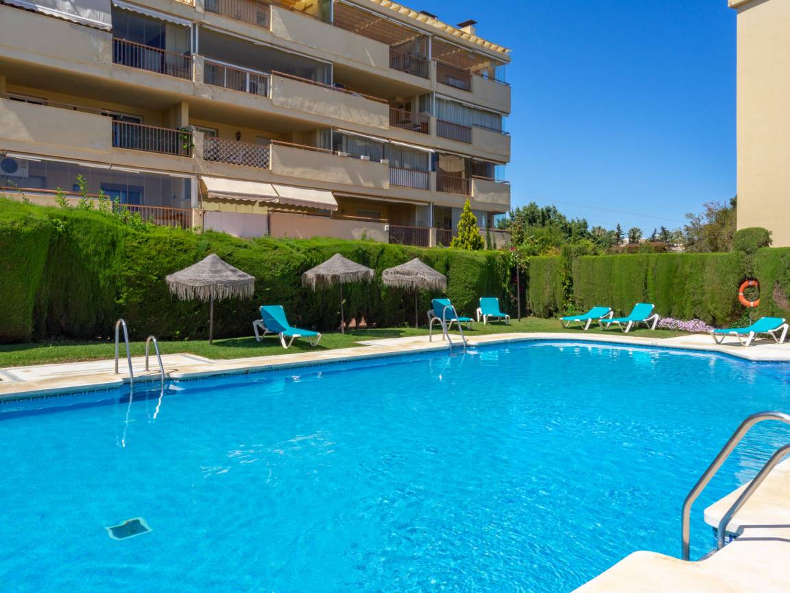 71 M² Apartamento ∙ 2 Habitaciones ∙ 4 Huéspedes - Calahonda