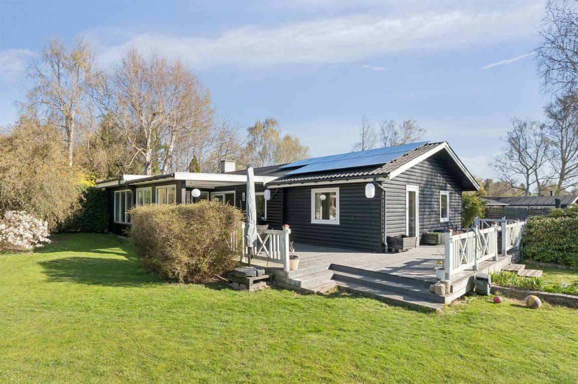 120 m² Ferienhaus ∙ 4 Schlafzimmer ∙ 6 Gäste – Bild 1