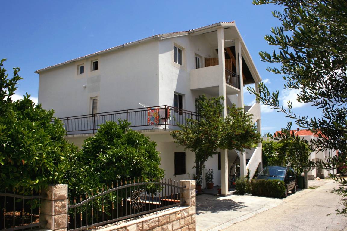 35 M² Appartamento Vacanza ∙ 2 Camere Da Letto ∙ 5 Ospiti - Trappano