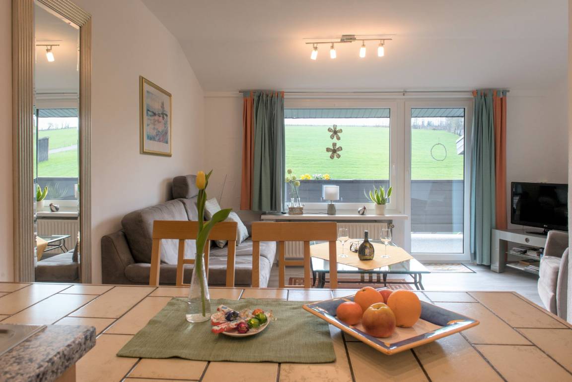 55 M² Ferienwohnung ∙ 2 Schlafzimmer ∙ 3 Gäste - Meinerzhagen