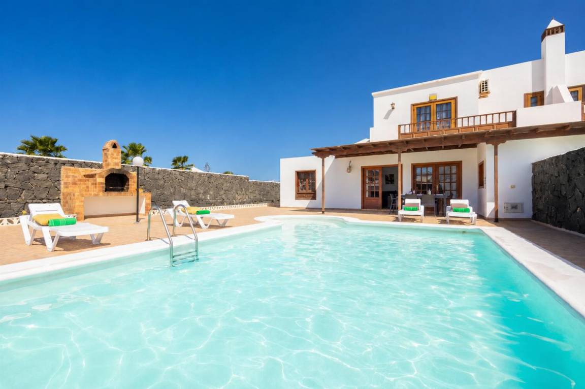 180 M² Villa ∙ 3 Chambres ∙ 6 Personnes - Playa Blanca