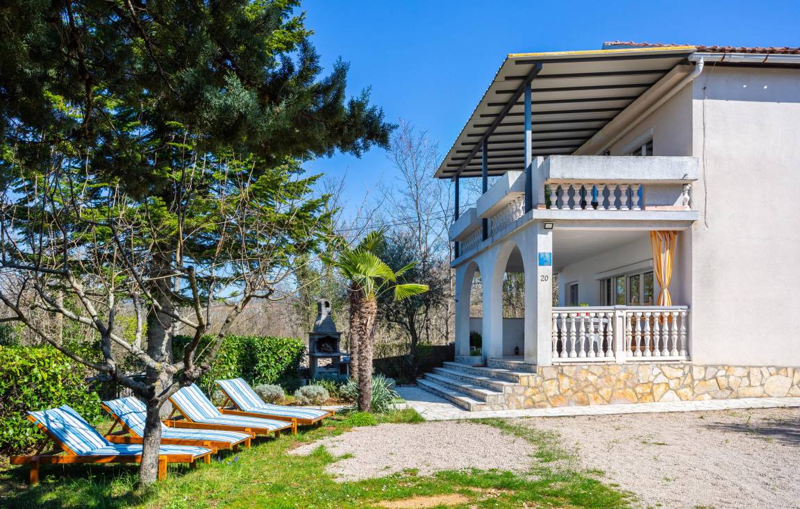 92 M² House ∙ 3 Bedrooms ∙ 8 Guests - Krk