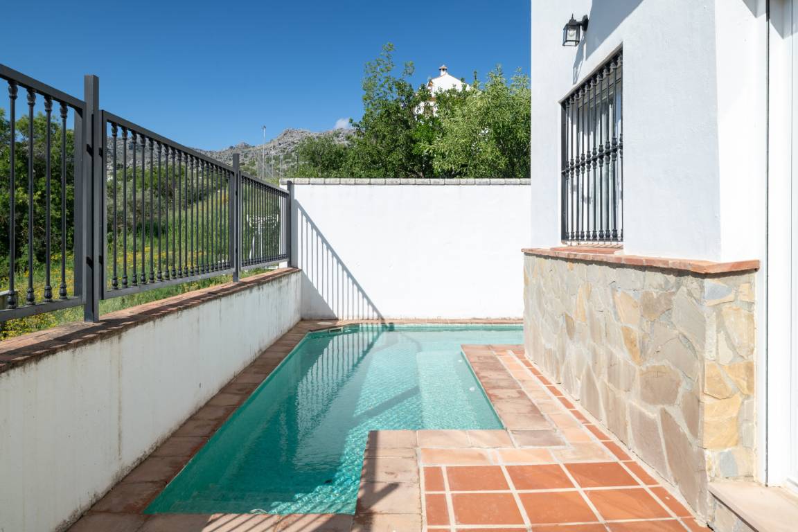 90 M² Apartment ∙ 3 Bedrooms ∙ 6 Guests - Montejaque