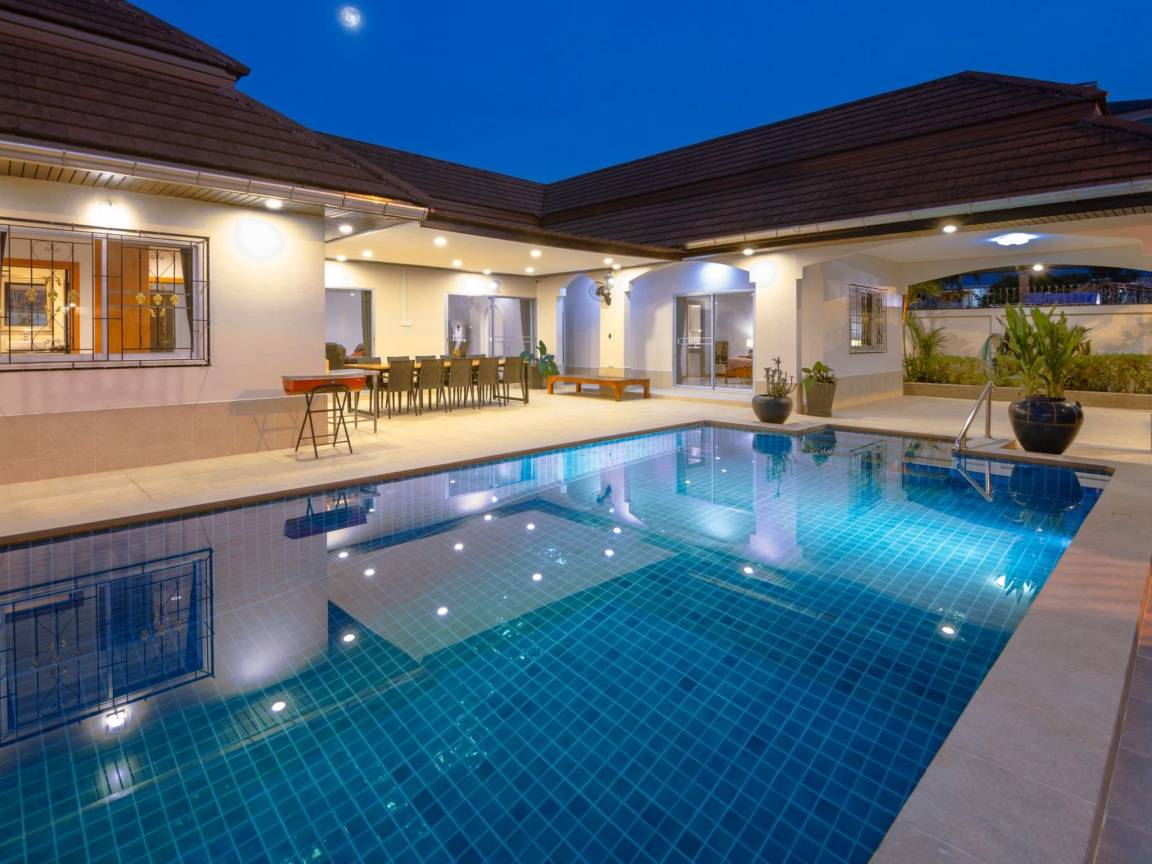 150 M² Casa Vacanza ∙ 5 Camere Da Letto ∙ 10 Ospiti - Pattaya