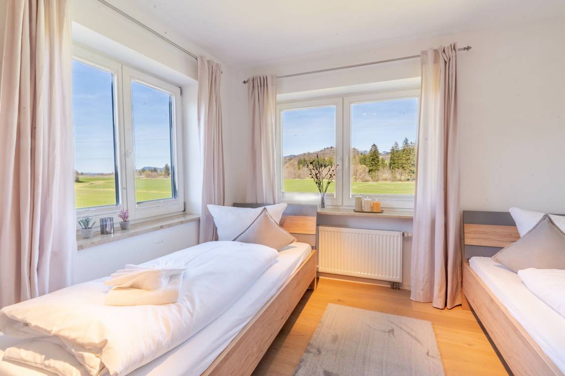 80 m² Ferienwohnung ∙ 1 Schlafzimmer ∙ 5 Gäste – Bild 7