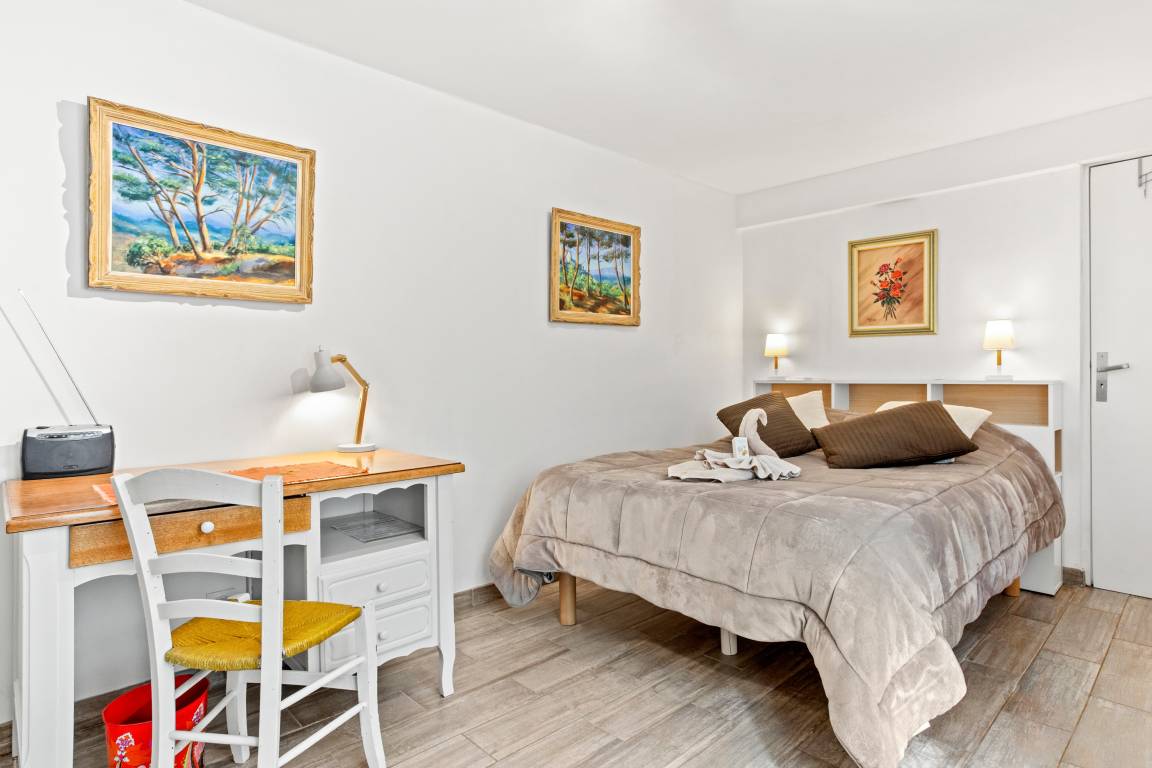 36 M² Studio ∙ 1 Chambre ∙ 2 Personnes - Brignoles