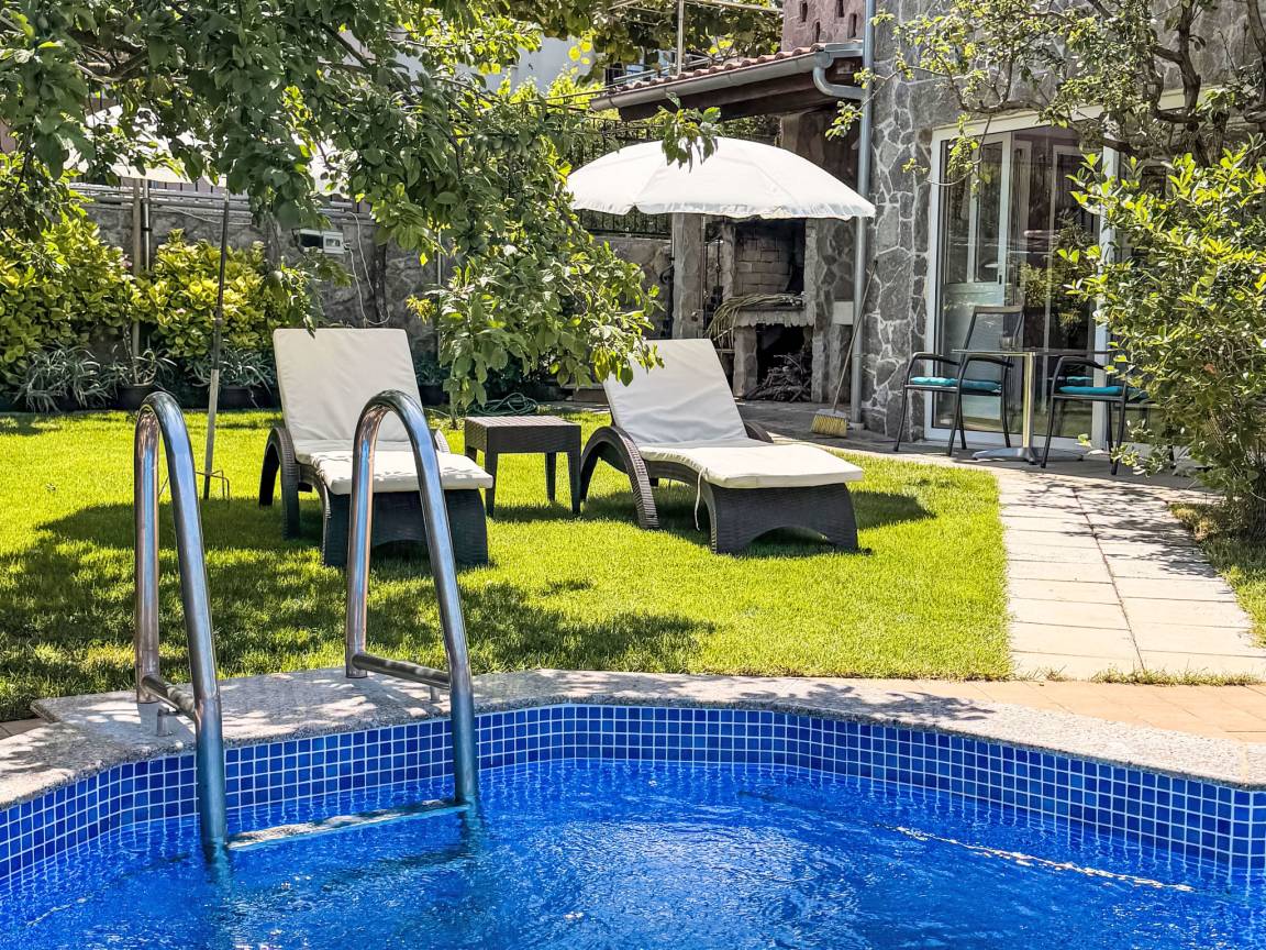 44 M² Apartment ∙ 2 Bedrooms ∙ 4 Guests - Peroj