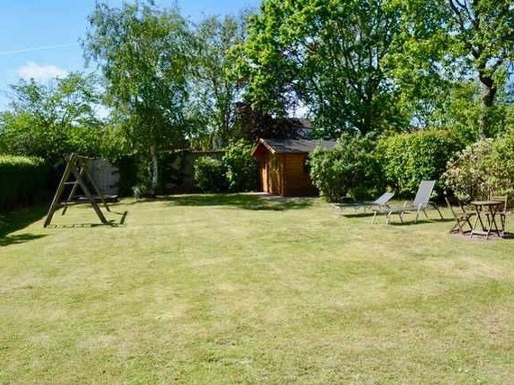 105 M² Ferienhaus ∙ 3 Schlafzimmer ∙ 7 Gäste - Utersum
