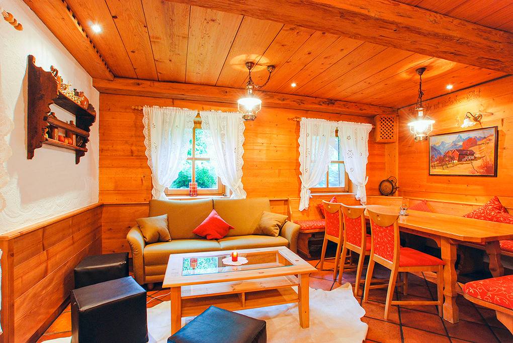 190 m² Ferienhaus ∙ 6 Schlafzimmer ∙ 14 Gäste – Bild 2