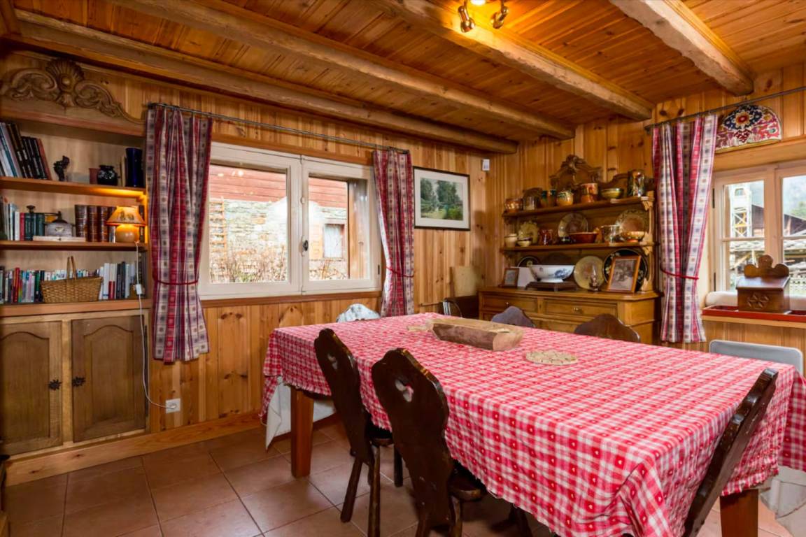 120 M² Chalet ∙ 6 Habitaciones ∙ 12 Huéspedes - Les Praz
