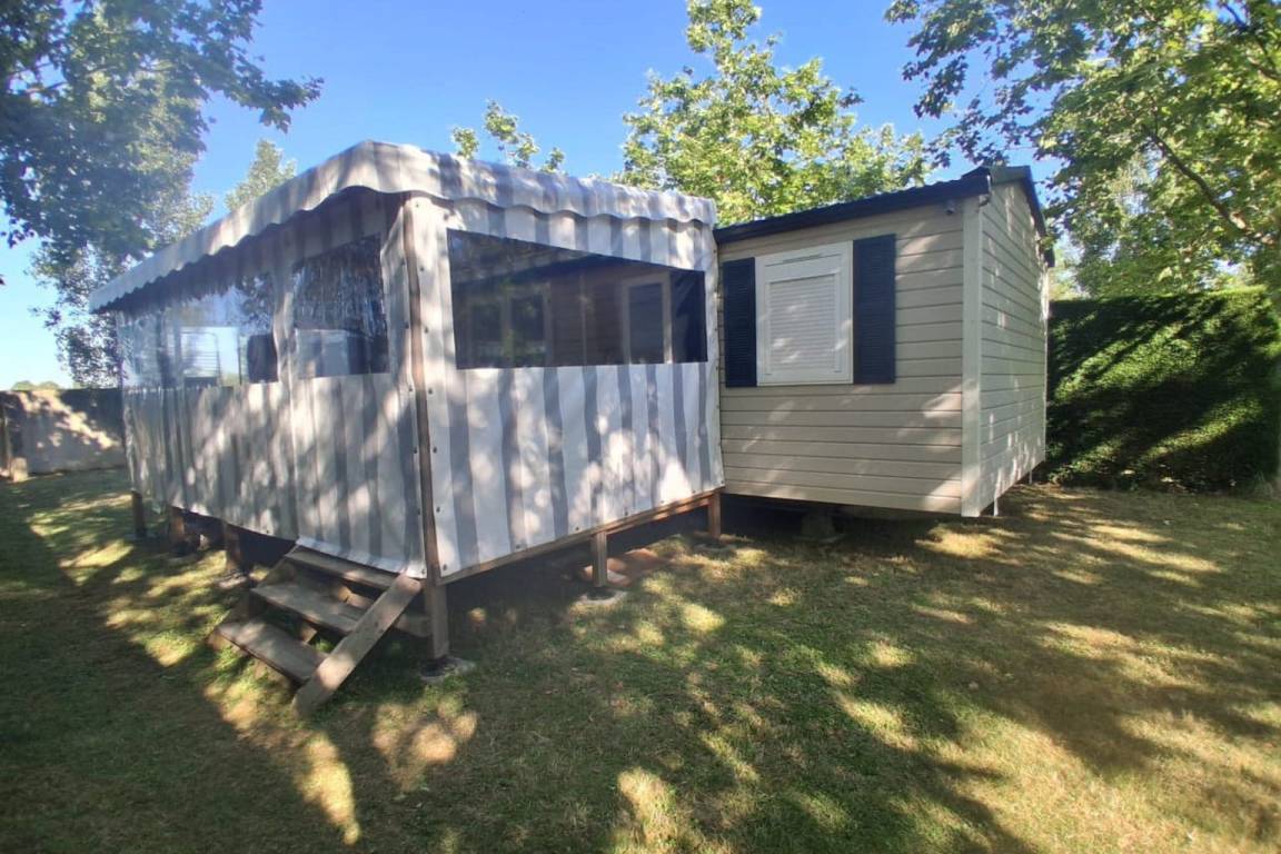 Bungalow ∙ 2 Bedrooms ∙ 6 Guests - Loire