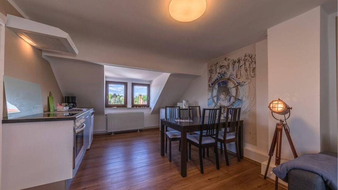 55 M² Ferienwohnung ∙ 2 Gäste - Waren (Müritz)
