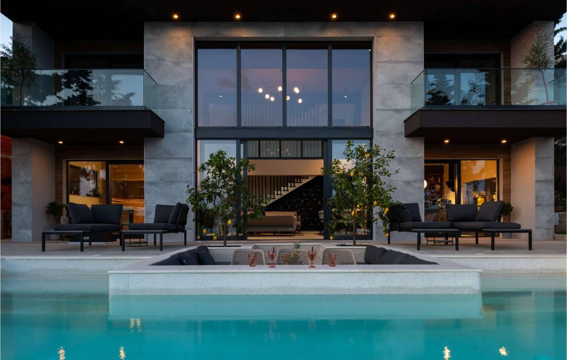 280 M² Maison De Vacances ∙ 6 Chambres ∙ 12 Personnes - Starigrad