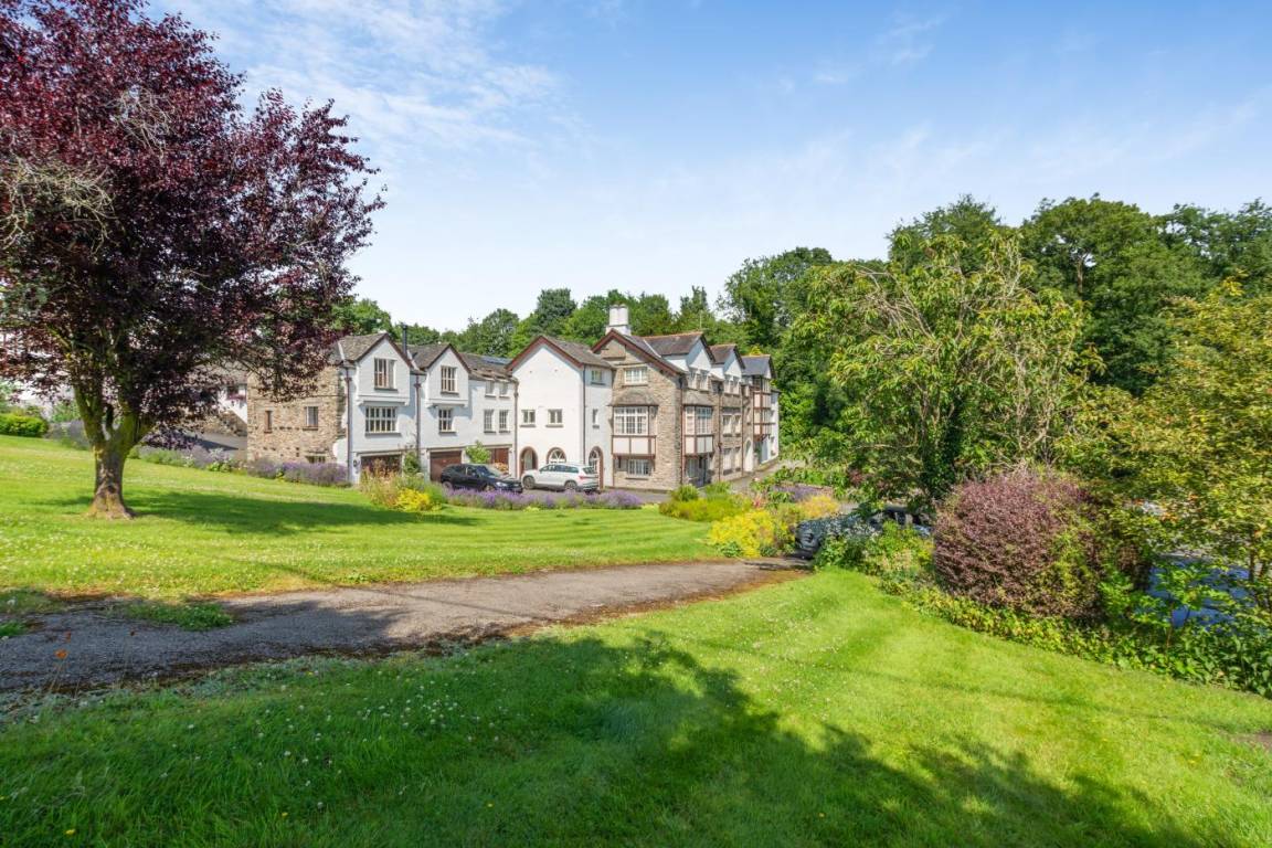Apartment ∙ 2 Bedrooms ∙ 4 Guests - Kendal
