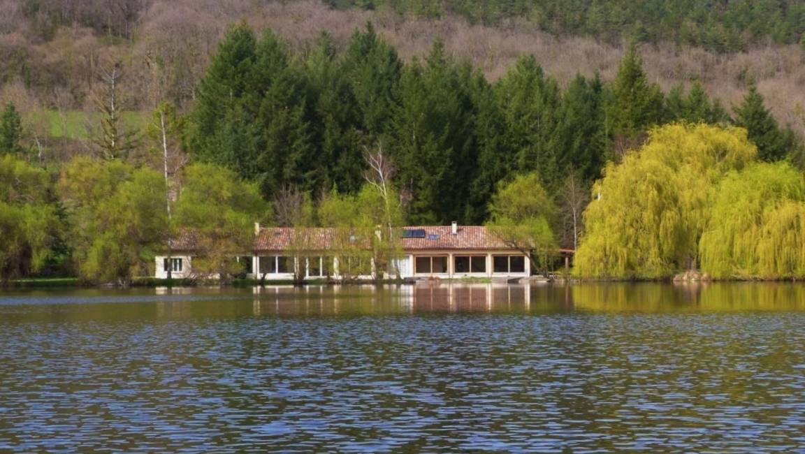 200 M² Maison De Vacances ∙ 4 Chambres ∙ 7 Personnes - Montréjeau