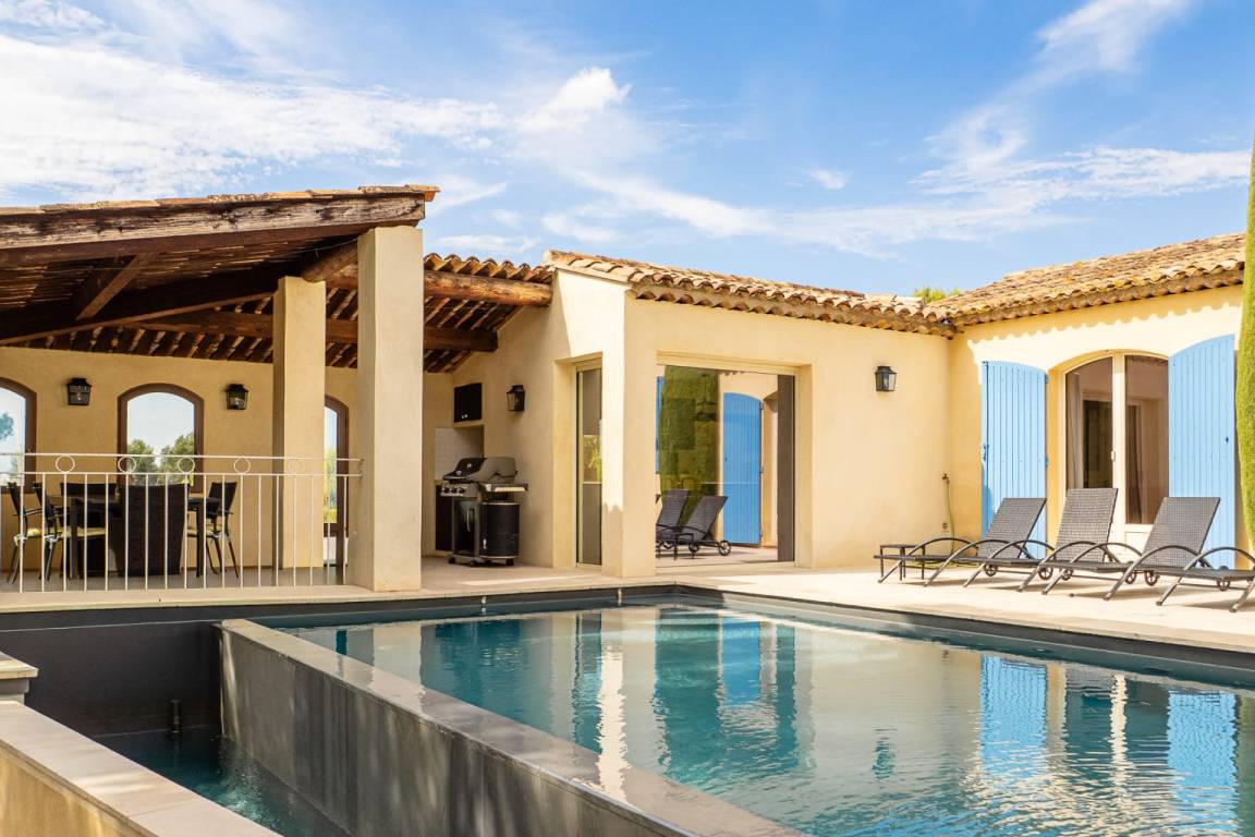150 M² Villa ∙ 5 Habitaciones ∙ 10 Huéspedes - Lambesc