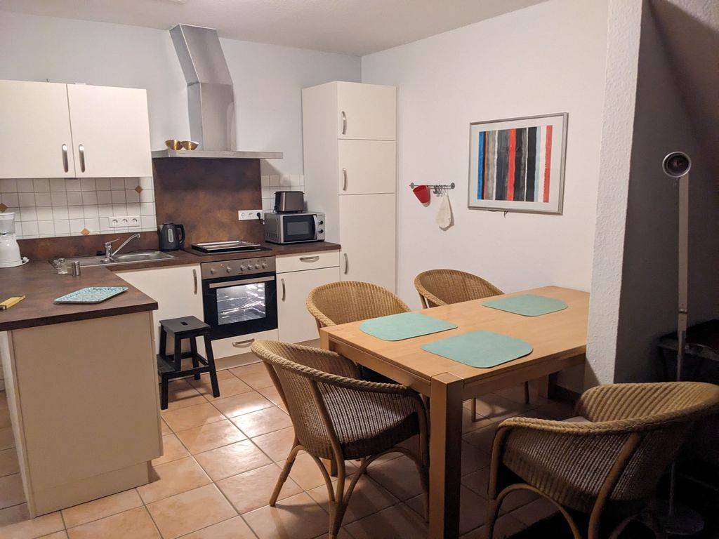 50 M² Apartamento ∙ 3 Huéspedes - Leer