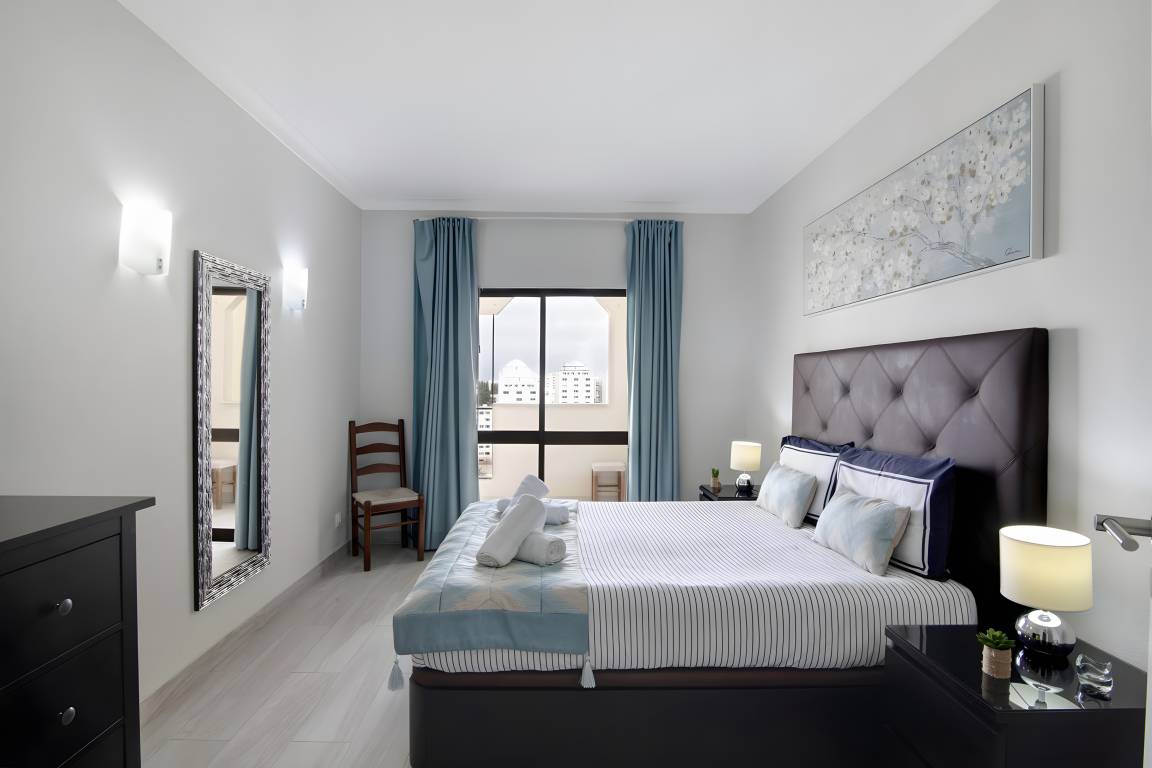 53 M² Apartamento ∙ 2 Habitaciones ∙ 6 Huéspedes - Portimão