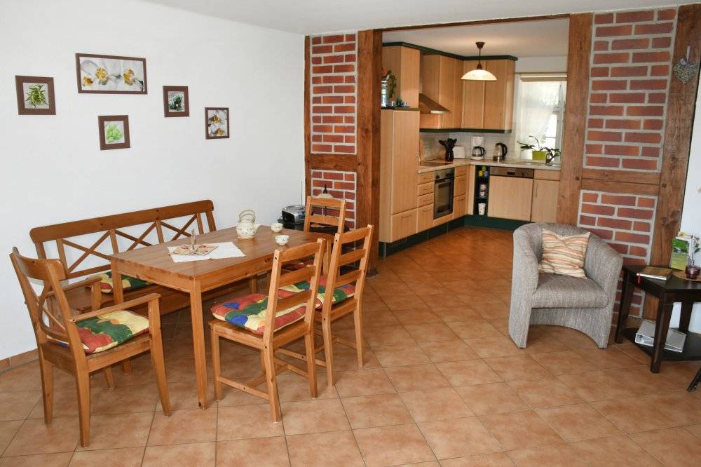 100 M² Ferienwohnung ∙ 3 Schlafzimmer ∙ 6 Gäste - Dargun