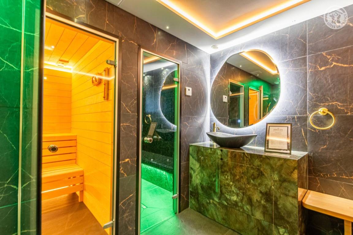 150 m² Gîte ∙ 5 Schlafzimmer ∙ 10 Gäste – Bild 16