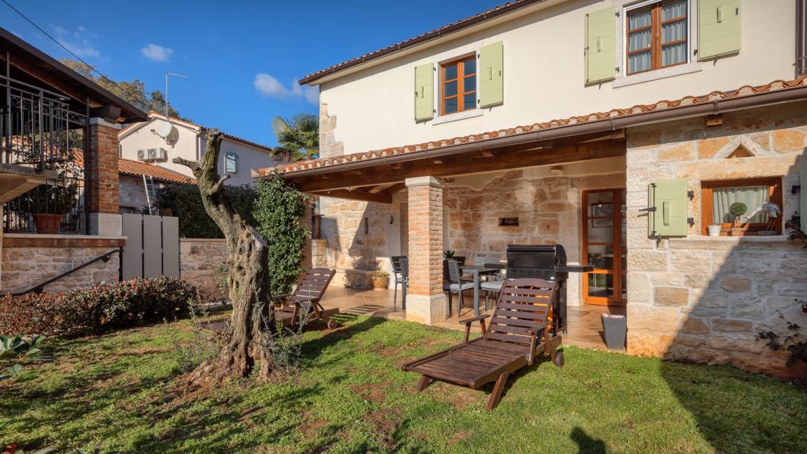 80 M² Villa ∙ 2 Slaapkamers ∙ 4 Gasten - Istrië