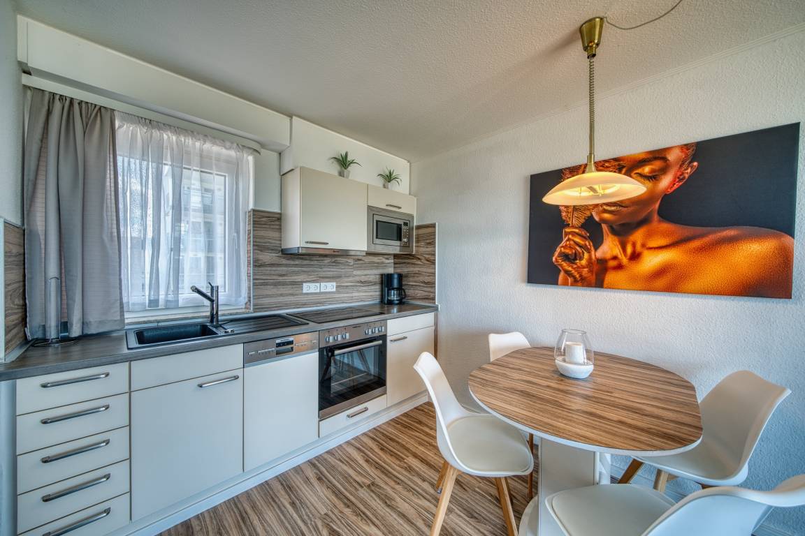 56 m² Ferienwohnung ∙ 1 Schlafzimmer ∙ 4 Gäste – Bild 3