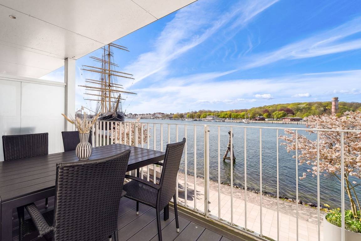 82 M² Ferienwohnung ∙ 2 Schlafzimmer ∙ 4 Gäste - Travemünde