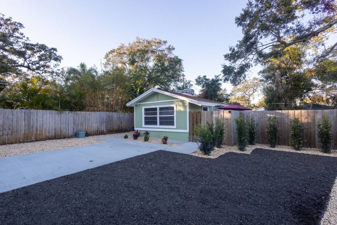 57 M² Cottage ∙ 1 Bedroom ∙ 2 Guests - Clearwater, FL