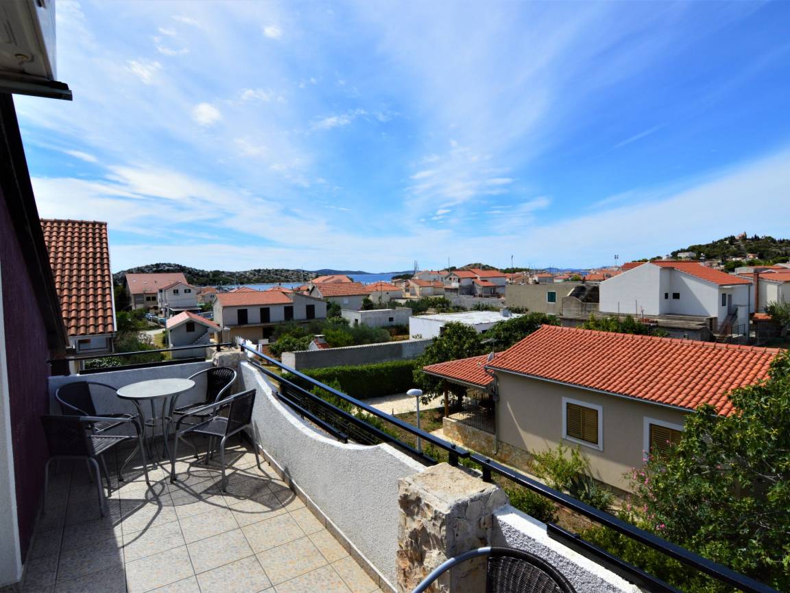 50 M² Ferienwohnung ∙ 2 Schlafzimmer ∙ 5 Gäste - Vodice