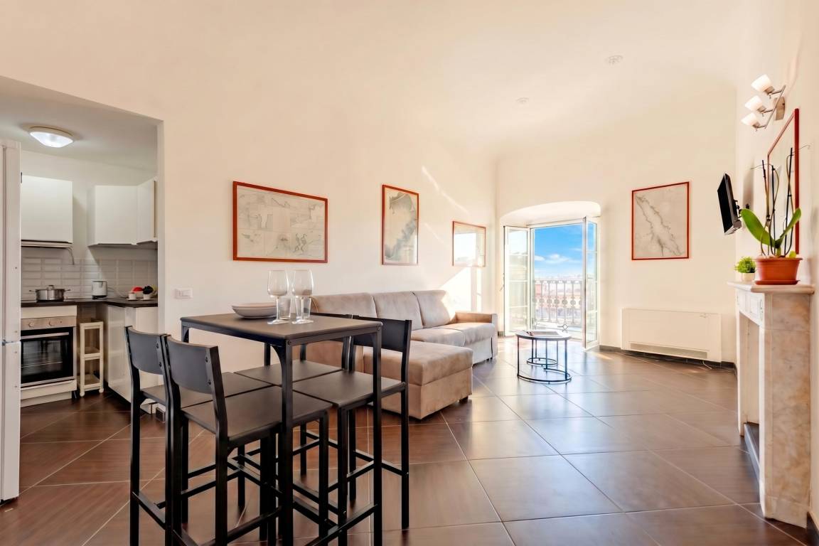 69 M² Apartment ∙ 1 Bedroom ∙ 4 Guests - Genoa